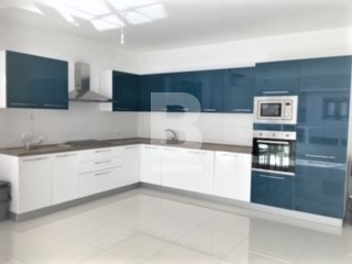 P_700359_Glenville_Apts_Photo_7_