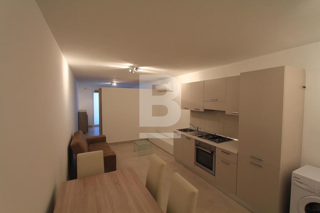 1 bed Apartment for rent - Image 1