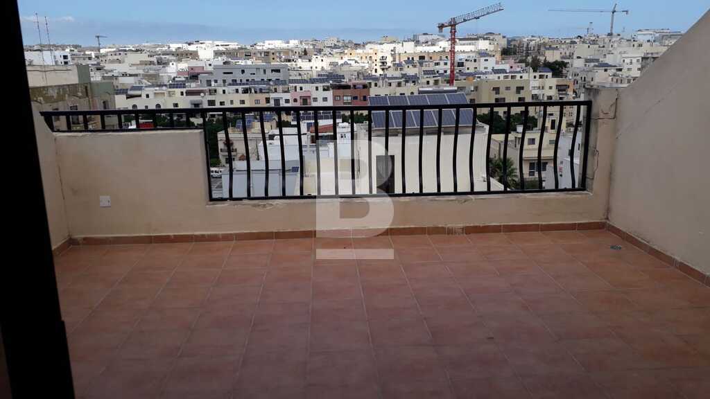 3 bed Apartment for rent - Image 1