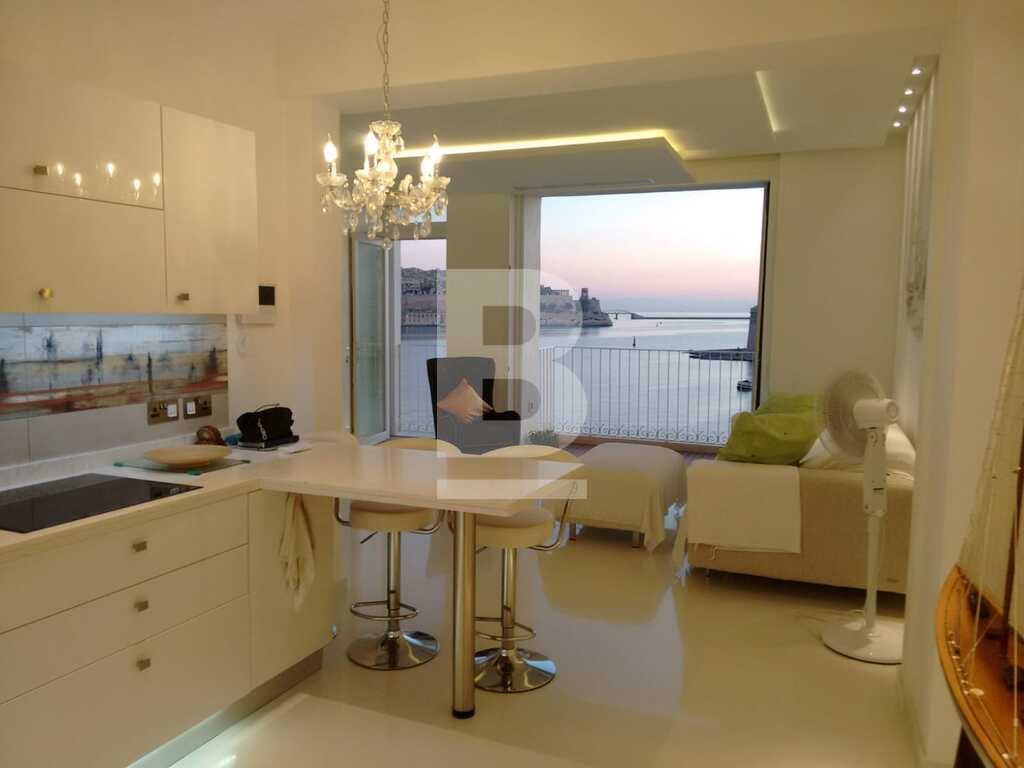 1 bed Maisonette for rent