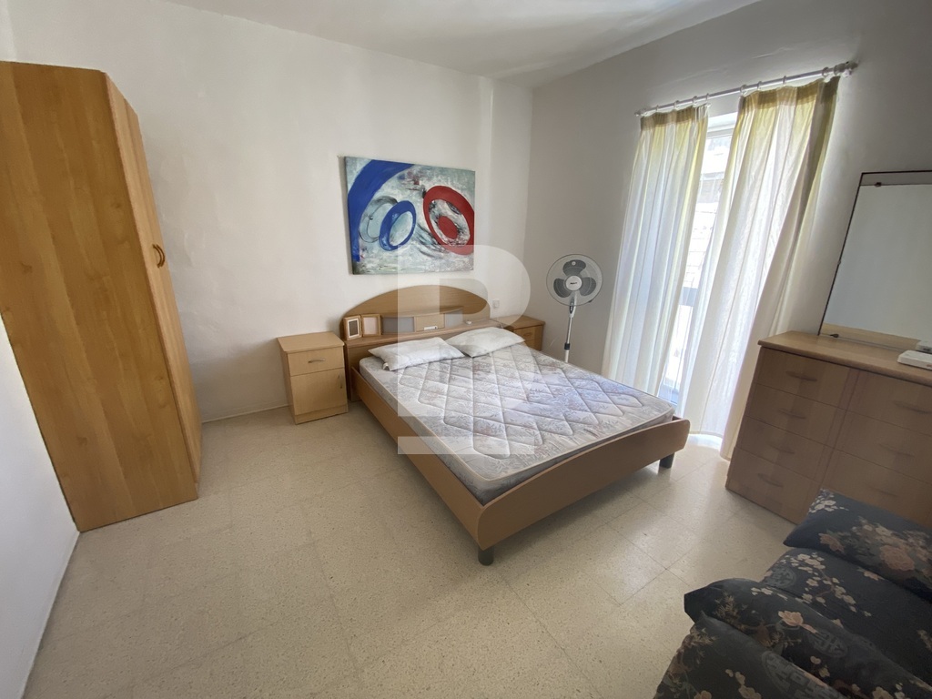 1 bed Apartment for rent - Image 1