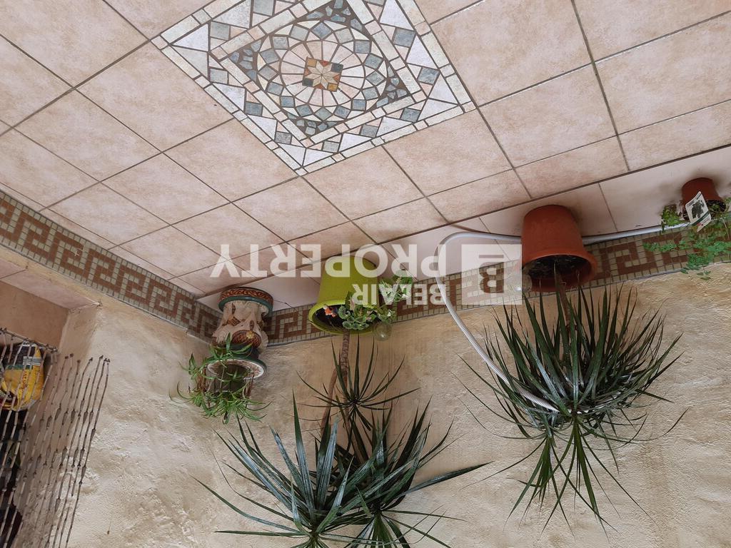 P_800073_Inner_court_with_entry_