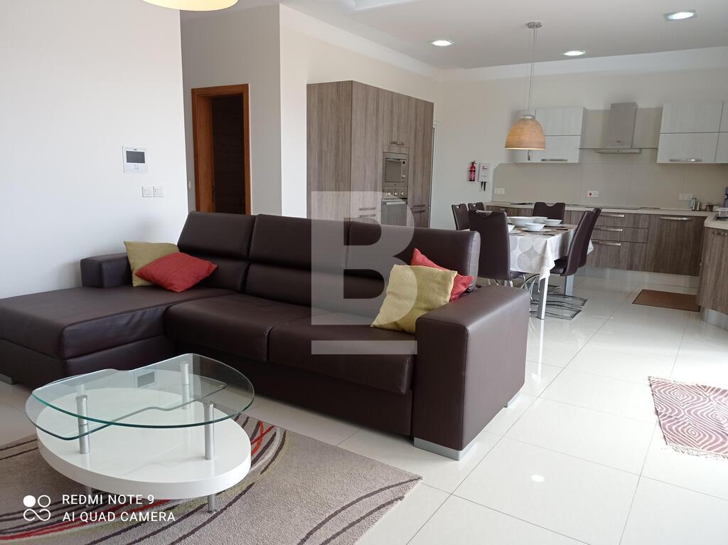 3 bed Apartment for rent - Image 1