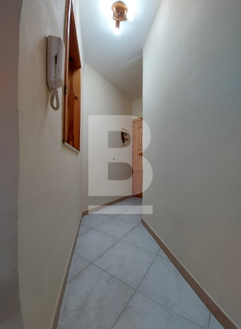 P_701179_Corridor.jpg