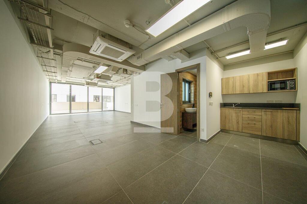 Office for rent - Image 1