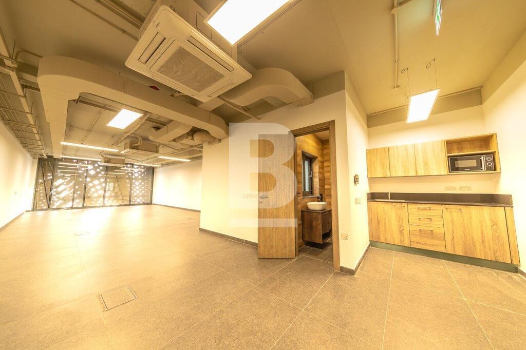 Office for rent - Image 1