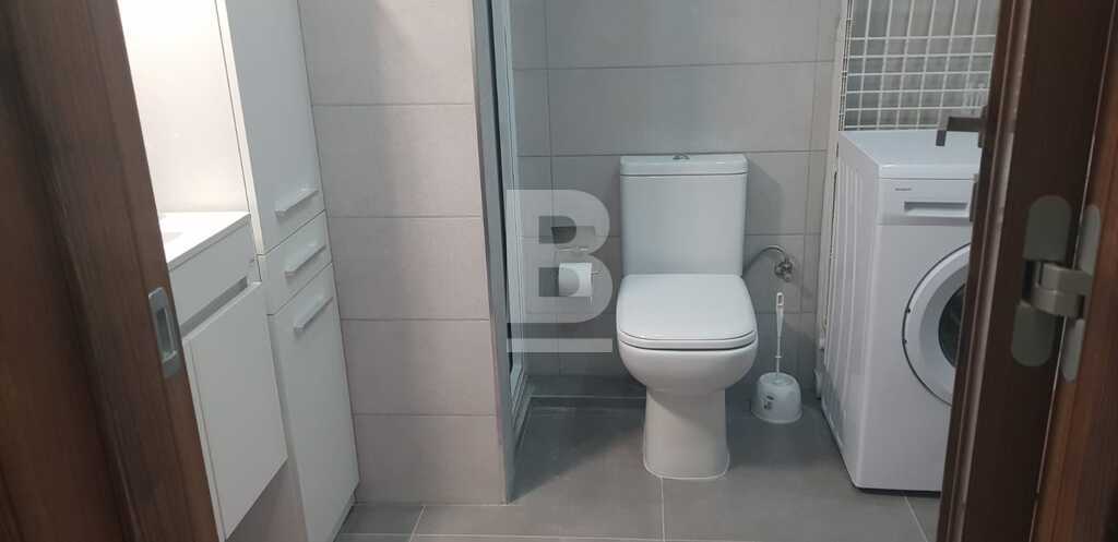 1 bed Penthouse for rent - Image 1