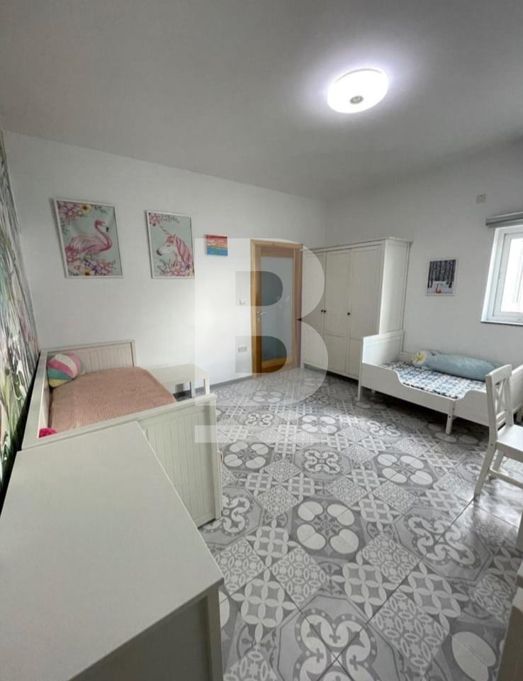 2 bed Penthouse for rent - Image 1