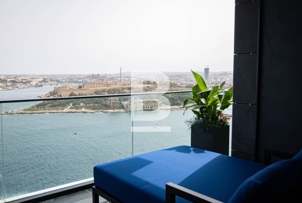 3 bed Apartment for rent - Image 1