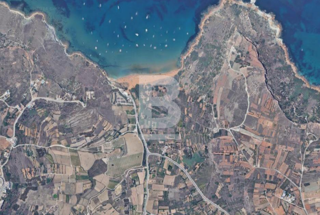 Land for Sale - Image 1