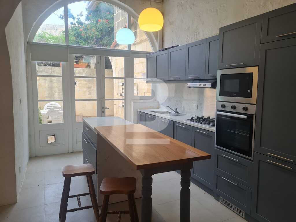 2 bed Houses of Character for Sale - Image 1