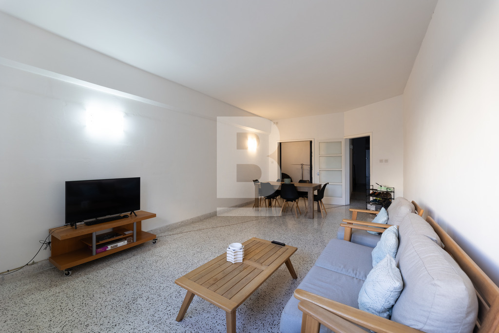 2 bed Maisonette for rent - Image 1