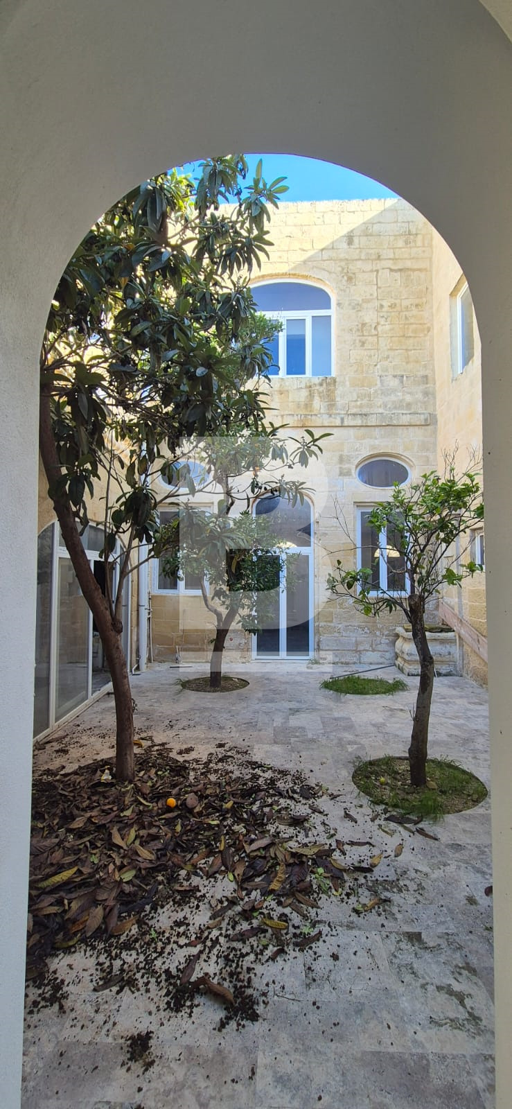 4 bed Houses of Character for Sale - Image 1