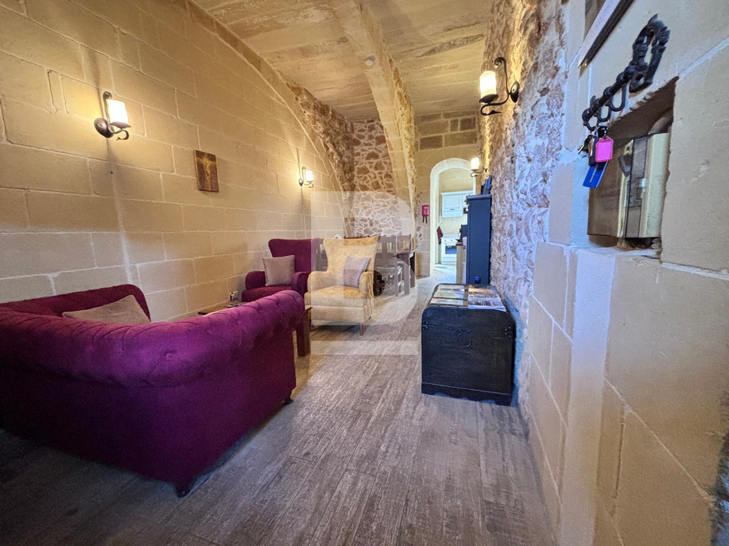 4 bed Houses of Character for Sale