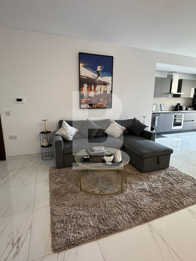 3 bed Apartment for rent - Image 1