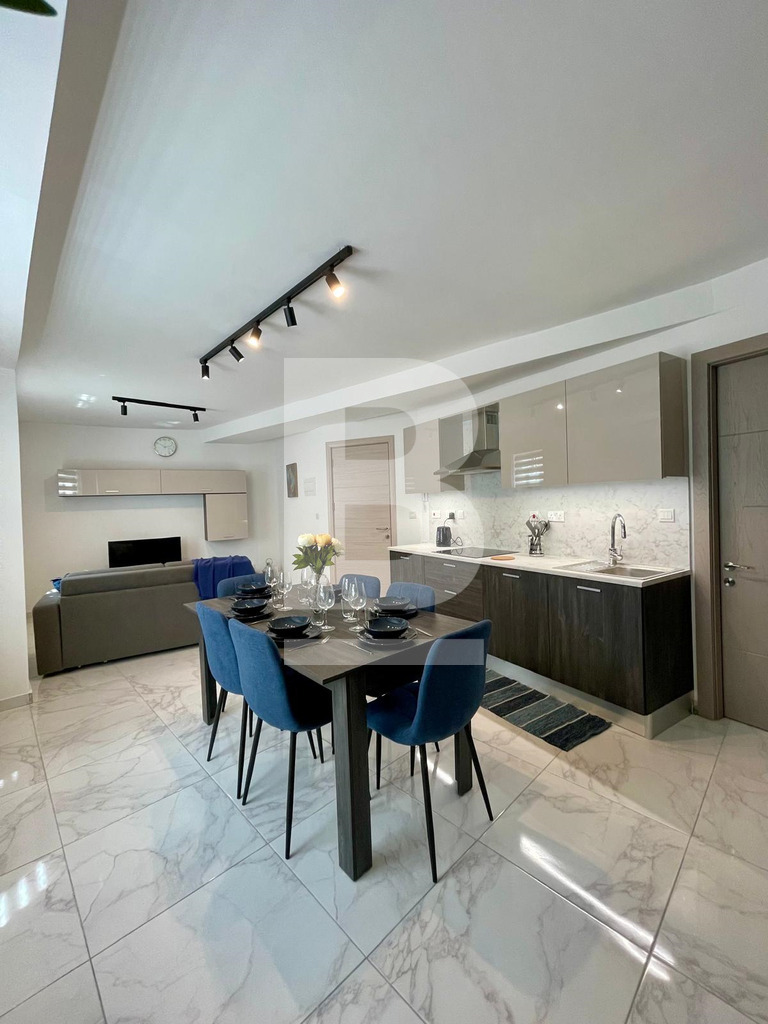 3 bed Apartment for rent - Image 1