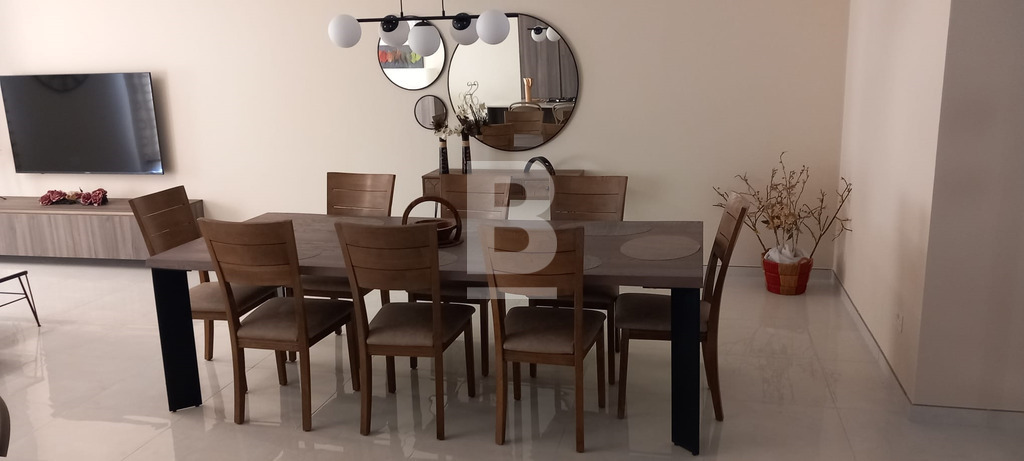 3 bed Apartment for rent - Image 1