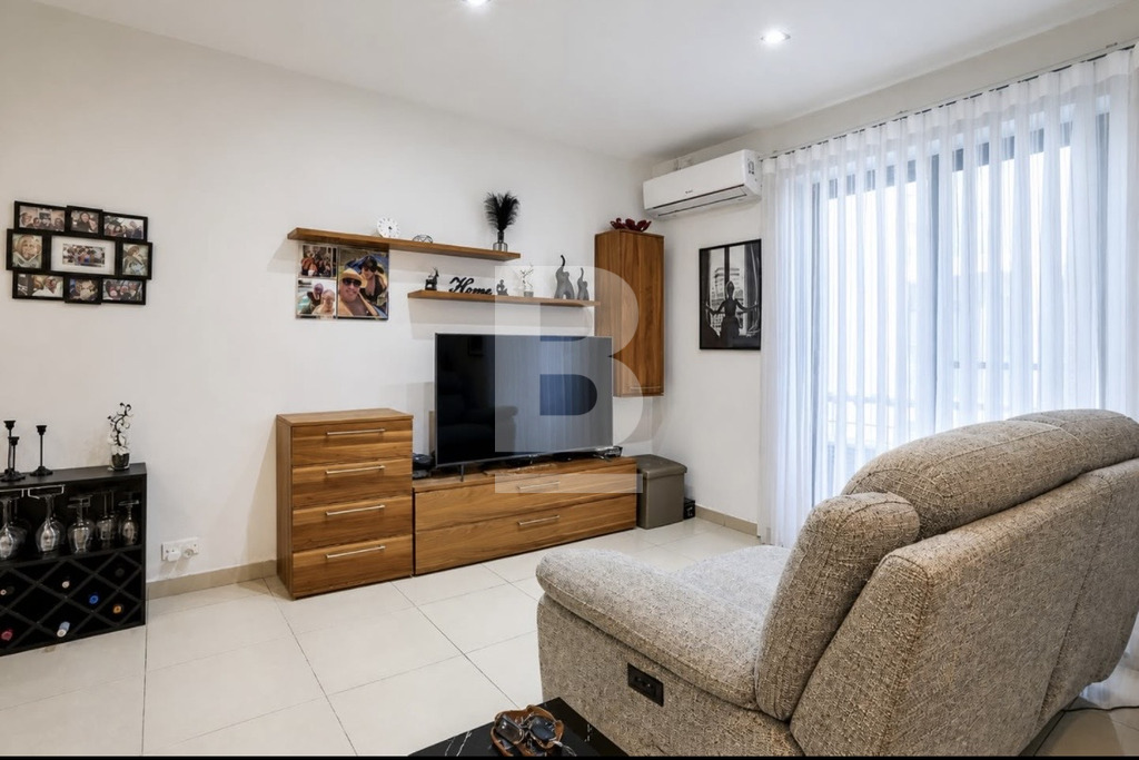 2 bed Apartment for Sale - Image 1