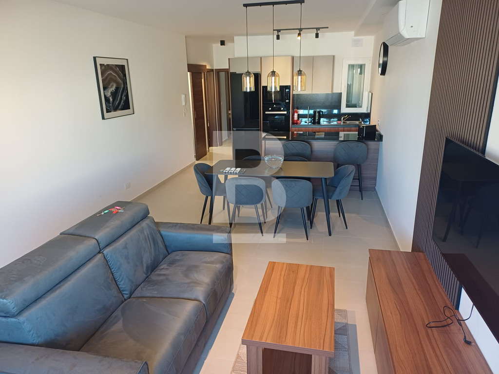 2 bed Maisonette for rent - Image 1