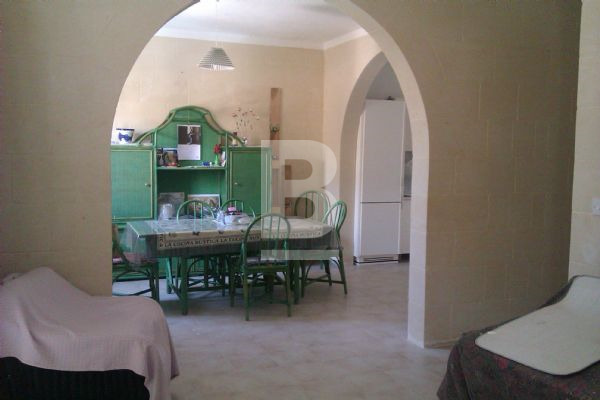 3 bed Apartment for Sale