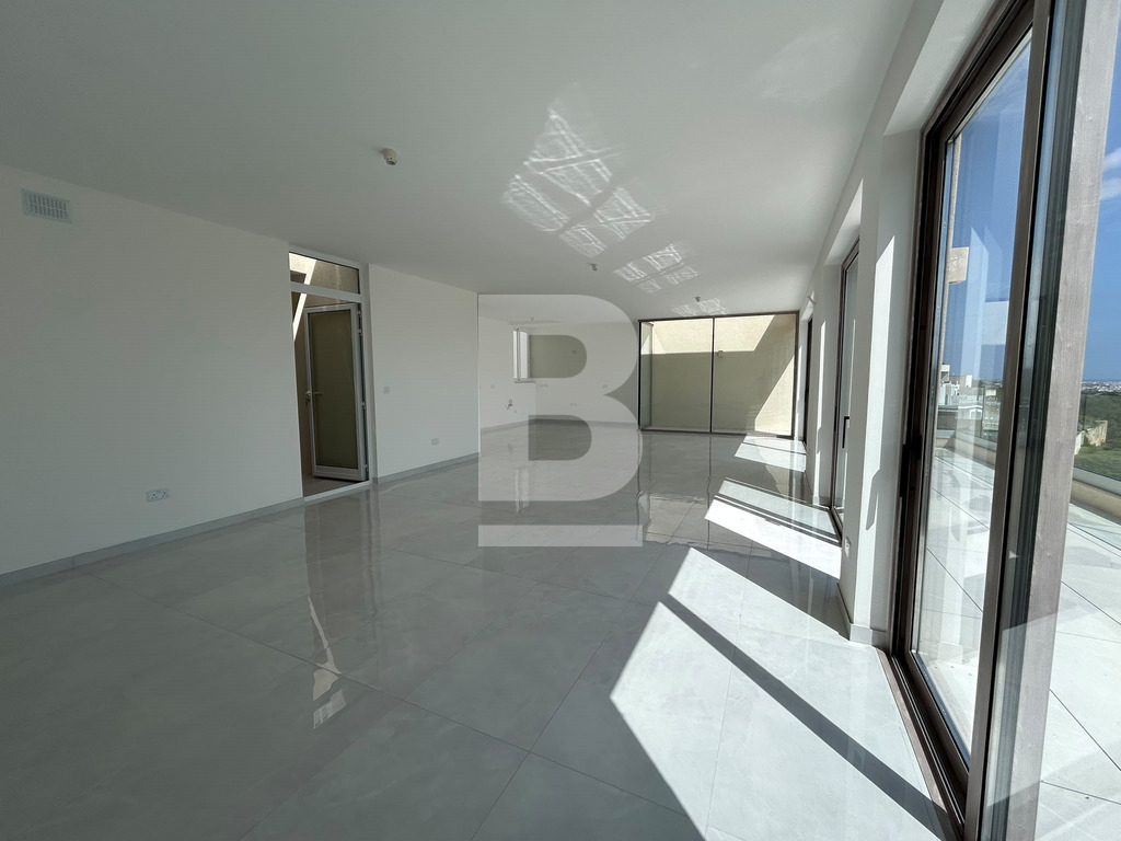 3 bed Penthouse for Sale