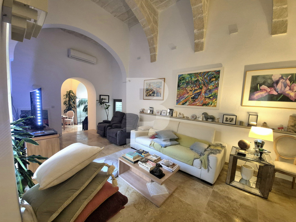 3 bed Houses of Character for Sale