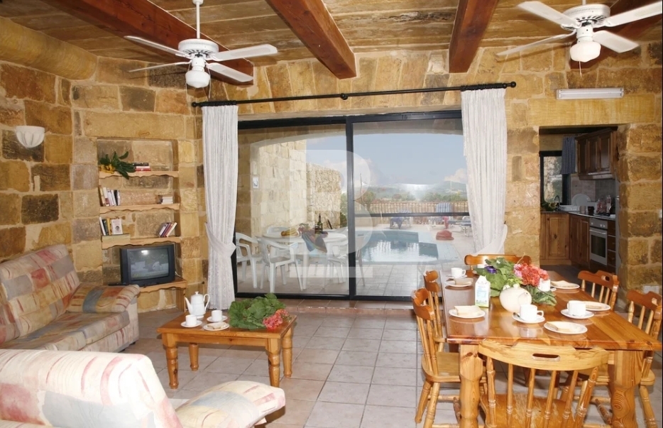 Screenshot_17-9-2025_141429_www.bellavistafarmhousesgozo.com