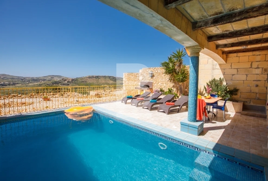 Screenshot_17-9-2025_113514_www.bellavistafarmhousesgozo.com